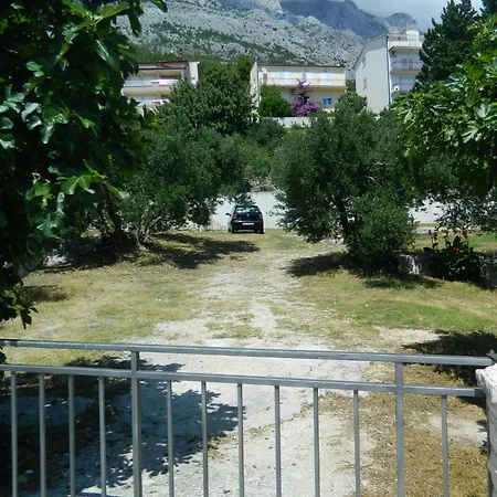 Dora Apartment Baska Voda