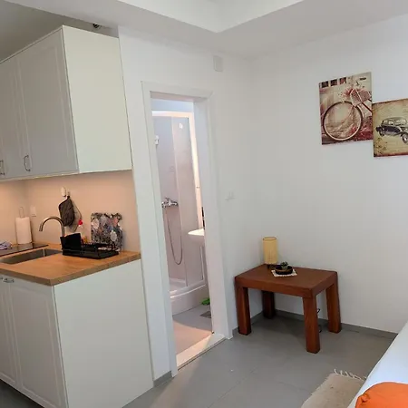 Dora Apartment Baska Voda